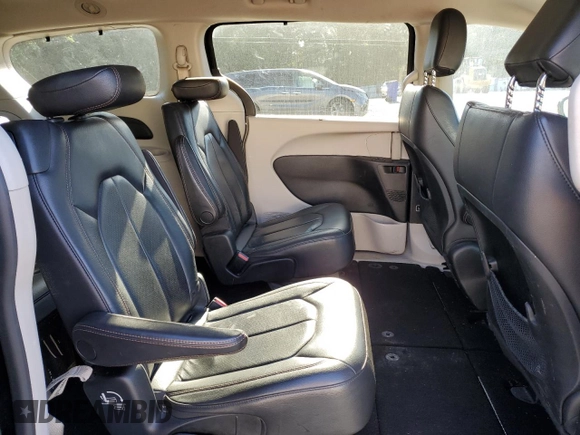 2019 Chrysler Pacifica Touring L with VIN 2C4RC1BG8KR537514, listed as a Copart auction lot 57788625 with 129,346 mi miles and Salvage title. Bid and sale history available at DreamBid. Image 11.