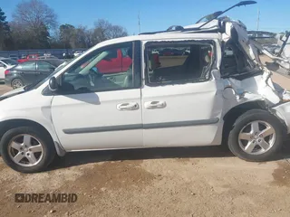 2007 Dodge Caravan SXT with VIN 1D4GP45RX7B106403, listed as a IAAI auction lot 41688179 with 1 mi miles. Bid and sale history available at carsss.com. Image 15.