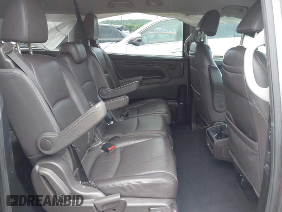 2019 Honda Odyssey Touring with VIN 5FNRL6H81KB038790, listed as a IAAI auction lot 42200190 with 131,761 mi miles and . Bid and sale history available at DreamBid. Image 8.