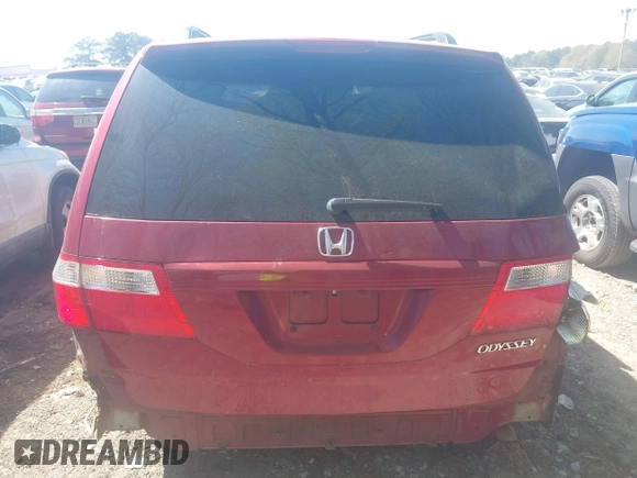 2005 Honda Odyssey EX-L with VIN 5FNRL38755B118345, listed as a IAAI auction lot 41806386 with 247,502 mi miles. Bid and sale history available at carsss.com. Image 17.