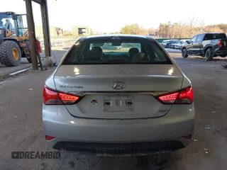 2014 Hyundai Sonata SE with VIN 5NPEC4AC2EH938525, listed as a IAAI auction lot 41117231 with 85,414 mi miles and . Bid and sale history available at DreamBid. Image 17.