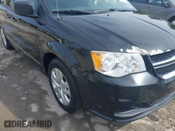 2017 Dodge Grand Caravan SE z VIN 2C4RDGBG3HR687183, wystawiony jako IAAI lot #41971615 z przebiegiem 158 201 mil mil oraz . Historia ofert i sprzedaży dostępna na DreamBid. Obrazek 6.