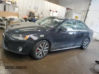 2014 Volkswagen Jetta GLI Autobahn with VIN 3VW5T7AJ6EM351686, listed as a Copart auction lot 44026055 with 142,625 mi miles and Salvage title. Bid and sale history available at DreamBid. Image 1.