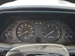 1981 Datsun 280ZX z VIN JN1HZ04S2BX413331, wystawiony jako Copart lot #50431235 z przebiegiem 98 237 mil mil oraz Tytuł czysty. Historia ofert i sprzedaży dostępna na DreamBid. Obrazek 9.