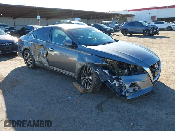 2020 Nissan Altima Platinum with VIN 1N4BL4FV9LN304659, listed as a IAAI auction lot 41507014 with 59,962 mi miles and . Bid and sale history available at carsss.com. Image 1.