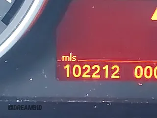 2013 BMW X5 xDrive50i с VIN 5UXZV8C57D0C15445, выставлен на аукционе IAAI как лот 42508989 с пробегом 102 212 миль миль и . История ставок и продаж доступна на DreamBid. Изображение 16.