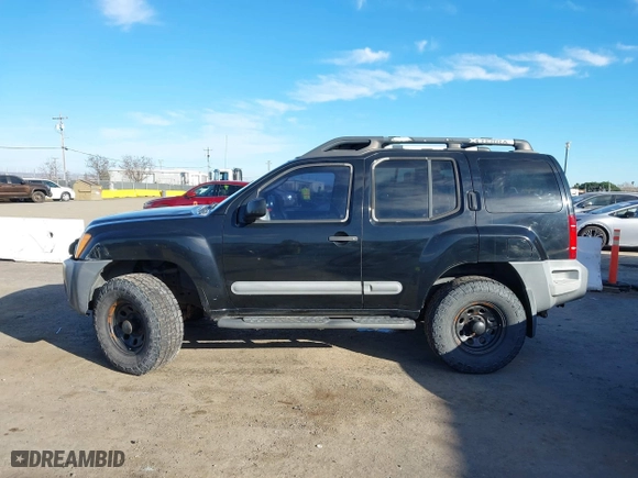 2005 Nissan Xterra S with VIN 5N1AN08W15C652268, listed as a IAAI auction lot 41280034 with 193,844 mi miles. Bid and sale history available at carsss.com. Image 15.
