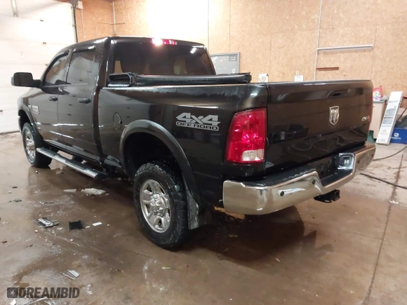 2018 Ram 2500 Tradesman with VIN 3C6UR5CJ5JG277725, listed as a IAAI auction lot 41577938 with 81,262 mi miles. Bid and sale history available at carsss.com. Image 3.