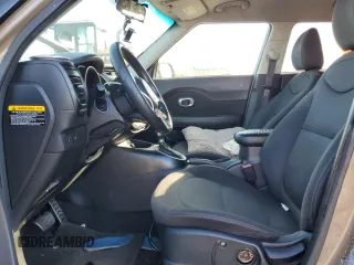 2015 Kia Soul with VIN KNDJN2A29F7152831, listed as a Copart auction lot 42054355 with 175,690 mi miles and Salvage Title. Bid and sale history available at carsss.com. Image 7.