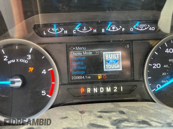2019 Ford F-550 XL z VIN 1FDUF5GTXKED16424, wystawiony jako Copart lot #58211125 z przebiegiem 200 684 mil mil oraz Szkody całkowita. Historia ofert i sprzedaży dostępna na DreamBid. Obrazek 8.