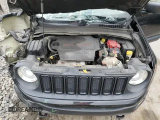 2018 Jeep Renegade Upland z VIN ZACCJBAB4JPH90422, wystawiony jako Copart lot #55999015 z przebiegiem 147 775 mil mil oraz Szkoda całkowita • Salvage title. Historia ofert i sprzedaży dostępna na DreamBid. Obrazek 12.