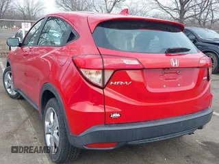 2016 Honda HR-V LX with VIN 3CZRU6H3XGM739696, listed as a IAAI auction lot 41698167 with 31,886 mi miles. Bid and sale history available at carsss.com. Image 3.