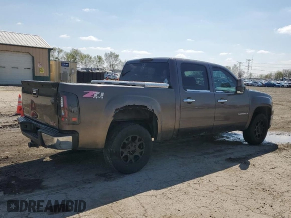 2008 GMC Sierra 1500 Work Truck z VIN 2GTEK133481289735, wystawiony jako Copart lot #52970185 z przebiegiem 312 850 mil mil oraz Czysty tytuł • Clean title. Historia ofert i sprzedaży dostępna na DreamBid. Obrazek 3.
