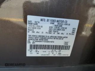 2016 Ford Explorer Platinum z VIN 1FM5K8HT1GGD01970, wystawiony jako Copart lot #65010965 z przebiegiem 66 553 mil mil oraz Szkoda całkowita • Salvage title. Historia ofert i sprzedaży dostępna na DreamBid. Obrazek 13.