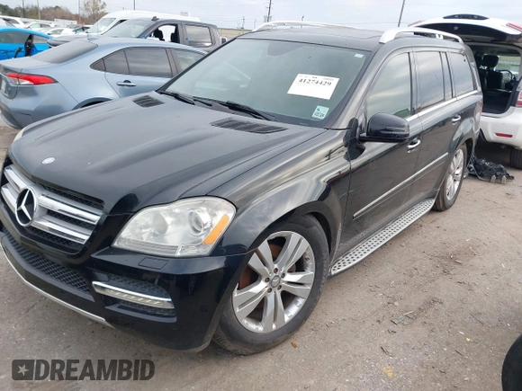 2012 Mercedes-Benz GL 450 z VIN 4JGBF7BE7CA795275, wystawiony jako IAAI lot #41274429 z przebiegiem 141 818 mil mil oraz . Historia ofert i sprzedaży dostępna na DreamBid. Obrazek 2.