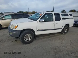 2001 Toyota Tundra SR5 with VIN 5TBRN34161S194585, listed as a Copart auction lot 77493734 with Not Provided miles and Salvage Title. Bid and sale history available at DreamBid. Image 1.