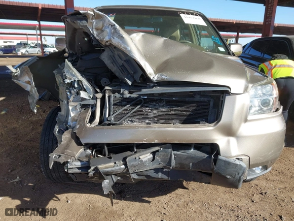 2008 Honda Pilot EX-L with VIN 5FNYF18758B052858, listed as a IAAI auction lot 41414168 with 157,060 mi miles. Bid and sale history available at carsss.com. Image 6.