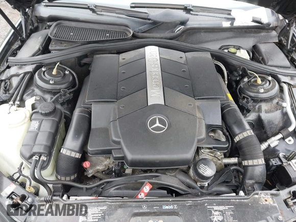 2005 Mercedes-Benz S-Class 5.0L with VIN WDBNG84J15A455944, listed as a IAAI auction lot 42020939 with 111,672 mi miles. Bid and sale history available at carsss.com. Image 10.