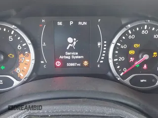 2017 Jeep Renegade Altitude with VIN ZACCJBBB6HPF33125, listed as a IAAI auction lot 41866729 with 53,867 mi miles. Bid and sale history available at carsss.com. Image 7.