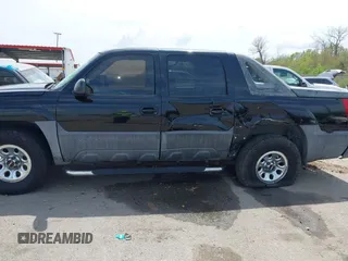 2003 Chevrolet Avalanche with VIN 3GNEC13T13G150067, listed as a IAAI auction lot 41714024 with Not Provided miles and . Bid and sale history available at DreamBid. Image 14.