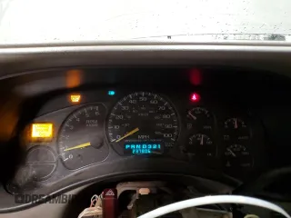 2001 Chevrolet Suburban LS с VIN 3GNFK16T11G159397, выставлен на аукционе Copart как лот 54366085 с пробегом 237 806 миль миль и Чистый • Clean title. История ставок и продаж доступна на DreamBid. Изображение 9.