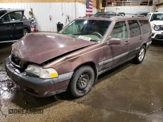 1998 Volvo V70 XC with VIN YV1LZ5644W2440479, listed as a Copart auction lot 49517805 with 169,172 mi miles and Non Repairable. Bid and sale history available at carsss.com. Image 1.