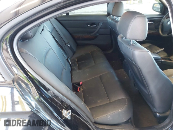 2010 BMW 3 Series 328i with VIN WBAPH5G52ANM36419, listed as a IAAI auction lot 41401135 with 102,237 mi miles and . Bid and sale history available at DreamBid. Image 8.
