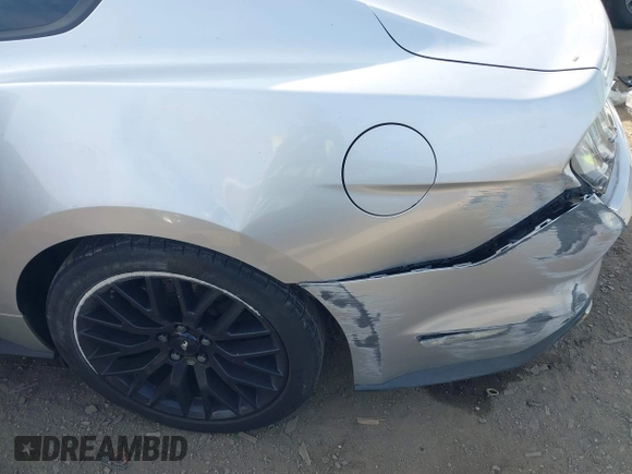 2015 Ford Mustang GT z VIN 1FA6P8CF5F5431729, wystawiony jako IAAI lot #41479277 z przebiegiem 108 809 mil mil oraz . Historia ofert i sprzedaży dostępna na DreamBid. Obrazek 20.