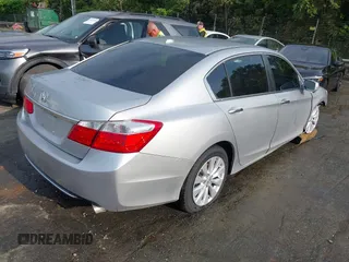 2013 Honda Accord Sdn EX-L with VIN 1HGCR2F85DA146312, listed as a IAAI auction lot 42077487 with 190,344 mi miles. Bid and sale history available at carsss.com. Image 4.