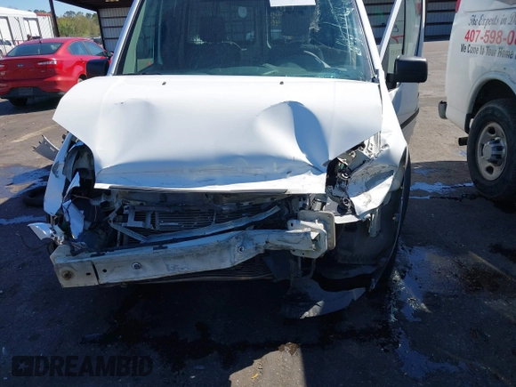 2010 Ford Transit Connect XLT z VIN NM0LS6BNXAT018246, wystawiony jako IAAI lot #41843335 z przebiegiem 43 052 mil mil oraz . Historia ofert i sprzedaży dostępna na DreamBid. Obrazek 6.