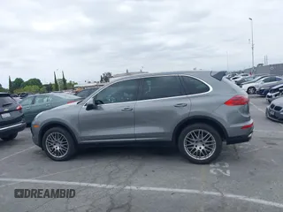 2016 Porsche Cayenne with VIN WP1AA2A27GKA15797, listed as a IAAI auction lot 42063043 with 81,464 mi miles. Bid and sale history available at carsss.com. Image 14.