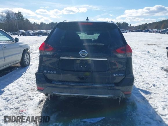 2017 Nissan Rogue SV z VIN KNMAT2MV0HP608665, wystawiony jako IAAI lot #41527630 z przebiegiem 91 335 mil mil oraz . Historia ofert i sprzedaży dostępna na DreamBid. Obrazek 15.