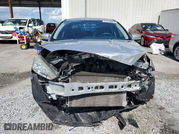 2016 Ford Focus SE z VIN 1FADP3F24GL309119, wystawiony jako Copart lot #62279095 z przebiegiem 117 535 mil mil oraz Szkoda całkowita • Salvage title. Historia ofert i sprzedaży dostępna na DreamBid. Obrazek 5.