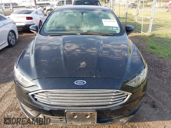 2017 Ford Fusion SE z VIN 3FA6P0HD4HR179674, wystawiony jako IAAI lot #42221747 z przebiegiem Nie podano mil oraz . Historia ofert i sprzedaży dostępna na DreamBid. Obrazek 6.