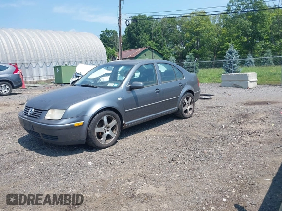2004 Volkswagen Jetta GL with VIN 3VWRR69M04M128597, listed as a IAAI auction lot 42657556 with 283,728 mi miles and . Bid and sale history available at DreamBid. Image 2.