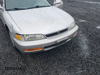 1997 Honda Accord LX with VIN 1HGCD5636VA237594, listed as a IAAI auction lot 41802597 with 215,782 mi miles and . Bid and sale history available at carsss.com. Image 6.