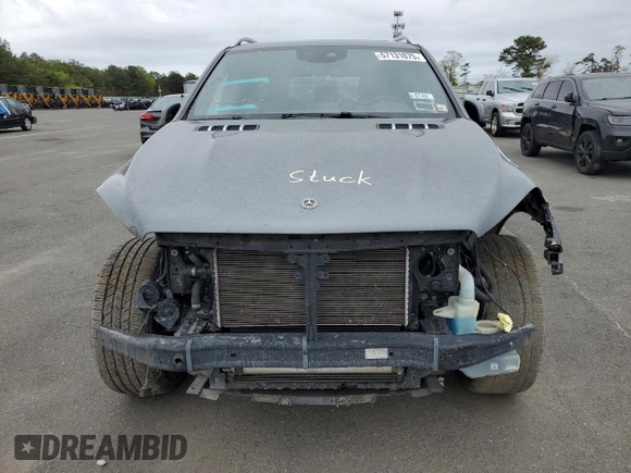 2019 Mercedes-Benz GLE 400 with VIN 4JGDA5GB4KB212891, listed as a Copart auction lot 57131075 with 77,710 mi miles and Salvage title. Bid and sale history available at DreamBid. Image 5.