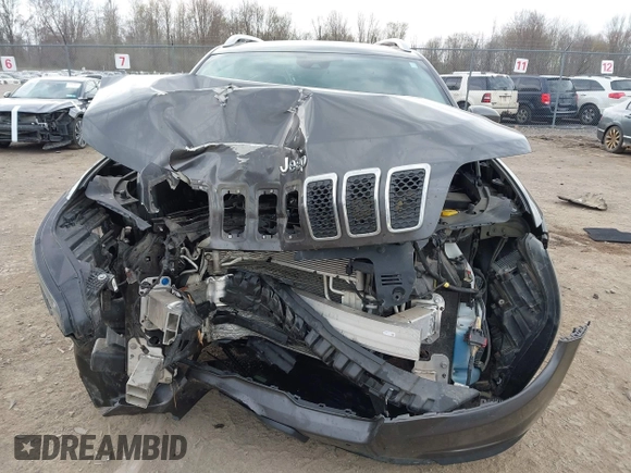 2021 Jeep Cherokee Limited with VIN 1C4PJMDXXMD215667, listed as a IAAI auction lot 42114920 with 38,481 mi miles and . Bid and sale history available at DreamBid. Image 12.