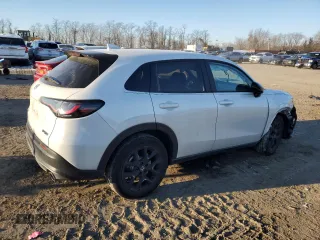 2024 Honda HR-V Sport with VIN 3CZRZ2H52RM754031, listed as a Copart auction lot 87553245 with 30,078 mi miles and Salvage Title. Bid and sale history available at carsss.com. Image 3.