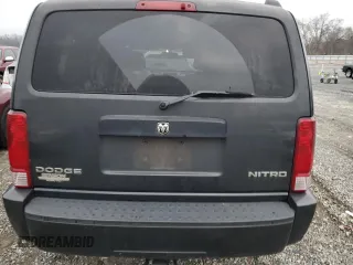 2011 Dodge Nitro Heat with VIN 1D4PT4GK6BW576487, listed as a Copart auction lot 45486795 with 273,584 mi miles and Salvage Title. Bid and sale history available at DreamBid. Image 6.