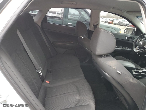 2020 Kia Optima LX with VIN 5XXGT4L37LG415595, listed as a Copart auction lot 81668144 with 70,373 mi miles and Non Repairable. Bid and sale history available at carsss.com. Image 10.