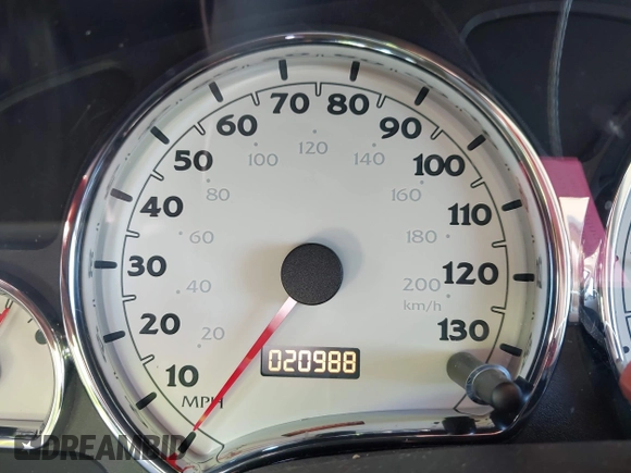 2006 Saturn VUE z VIN 5GZCZ33DX6S865184, wystawiony jako IAAI lot #42000038 z przebiegiem 20 988 mil mil oraz . Historia ofert i sprzedaży dostępna na DreamBid. Obrazek 7.