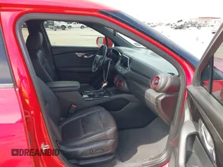 2020 Chevrolet Blazer RS z VIN 3GNKBERS6LS669334, wystawiony jako IAAI lot #41892442 z przebiegiem 90 196 mil mil oraz . Historia ofert i sprzedaży dostępna na DreamBid. Obrazek 5.