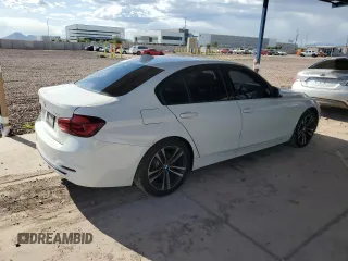 2018 BMW 3 Series 330i z VIN WBA8B9G51JNU98178, wystawiony jako Copart lot #52147575 z przebiegiem 66 695 mil mil oraz Szkoda całkowita • Salvage title. Historia ofert i sprzedaży dostępna na DreamBid. Obrazek 3.