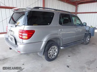 2002 Toyota Sequoia Limited with VIN 5TDBT48A72S078764, listed as a IAAI auction lot 41644064 with 433,681 mi miles. Bid and sale history available at carsss.com. Image 4.