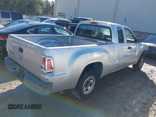 2007 Mitsubishi Raider LS with VIN 1Z7HC22K67S265576, listed as a IAAI auction lot 41375976 with 108,471 mi miles. Bid and sale history available at carsss.com. Image 4.