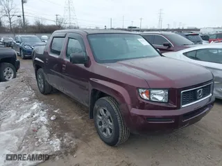 2008 Honda Ridgeline RTX with VIN 2HJYK16358H523506, listed as a IAAI auction lot 41413552 with 271,210 mi miles. Bid and sale history available at carsss.com. Image 1.