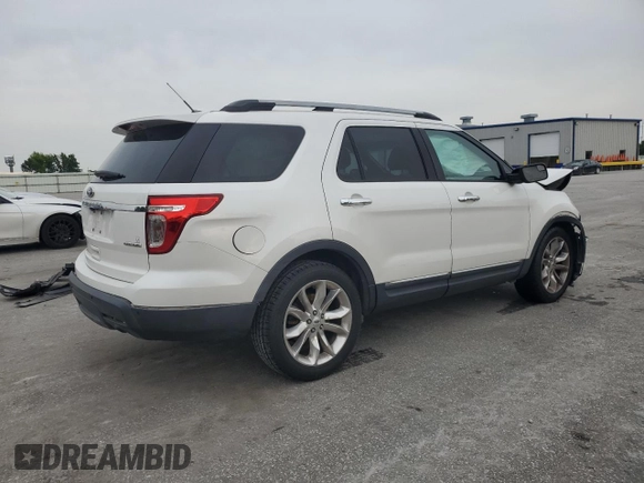 2014 Ford Explorer XLT с VIN 1FM5K7D86EGA11197, выставлен на аукционе Copart как лот 56306575 с пробегом 145 218 миль миль и Списание • Salvage title. История ставок и продаж доступна на DreamBid. Изображение 3.