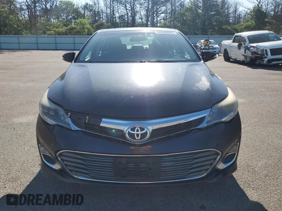2013 Toyota Avalon XLE z VIN 4T1BK1EB4DU025545, wystawiony jako Copart lot #60996925 z przebiegiem 271 978 mil mil oraz Szkoda całkowita • Salvage title. Historia ofert i sprzedaży dostępna na DreamBid. Obrazek 5.