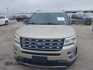 2017 Ford Explorer XLT with VIN 1FM5K7D85HGC13162, listed as a IAAI auction lot 41932791 with 72,030 mi miles and . Bid and sale history available at DreamBid. Image 6.